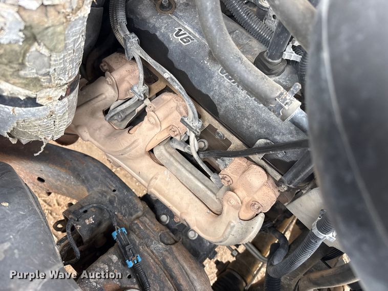 image for item FB6498 2000 Chevrolet Silverado 1500 pickup truck