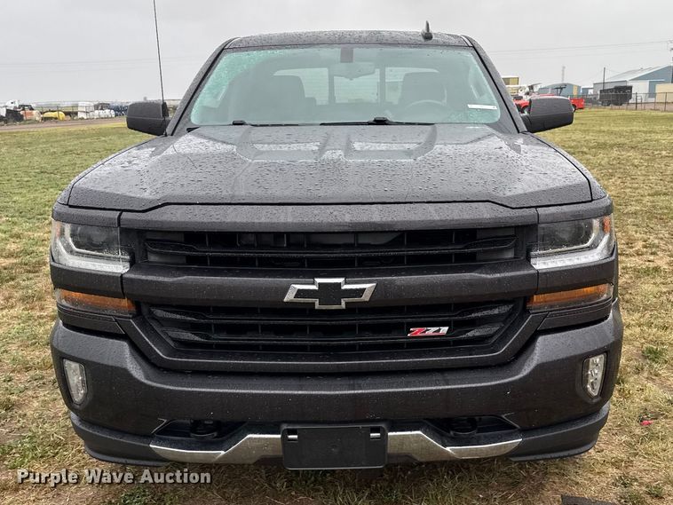 image for item FB6517 2016 Chevrolet Silverado 1500 Crew Cab pickup truck