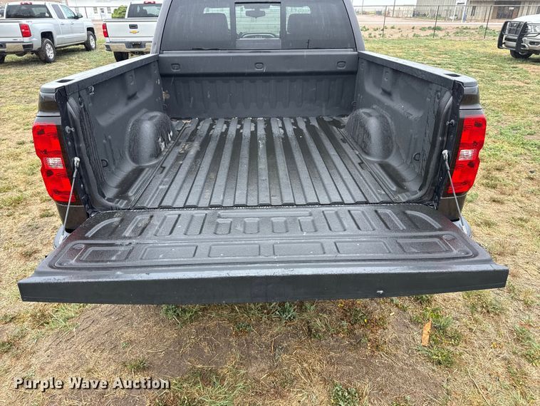 image for item FB6517 2016 Chevrolet Silverado 1500 Crew Cab pickup truck