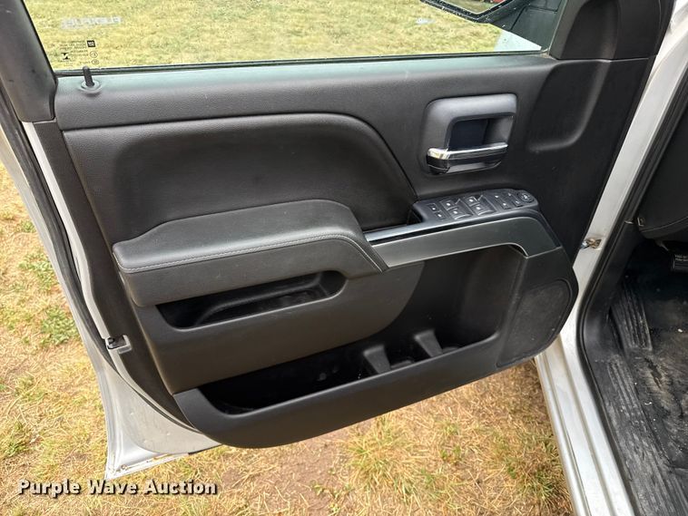 image for item FB6518 2014 Chevrolet Silverado 1500 Ext. Cab pickup truck