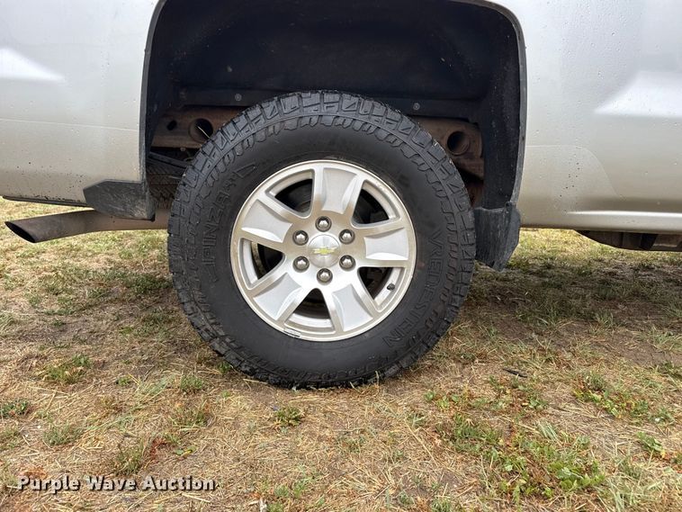 image for item FB6518 2014 Chevrolet Silverado 1500 Ext. Cab pickup truck