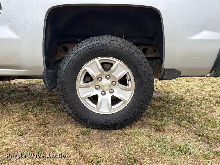 image for item FB6518 2014 Chevrolet Silverado 1500 Ext. Cab pickup truck