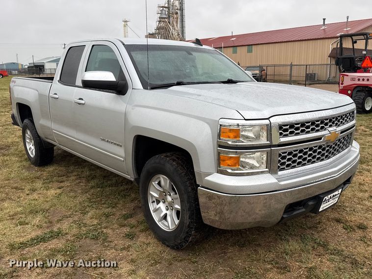 image for item FB6519 2015 Chevrolet Silverado 1500 Ext. Cab pickup truck