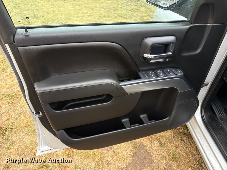 image for item FB6519 2015 Chevrolet Silverado 1500 Ext. Cab pickup truck