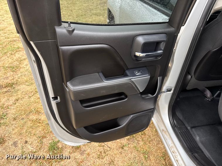 image for item FB6519 2015 Chevrolet Silverado 1500 Ext. Cab pickup truck