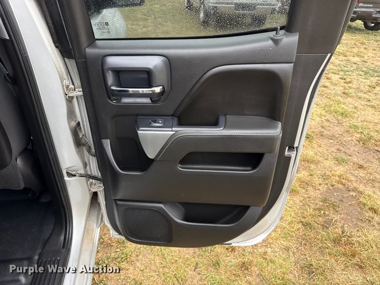 image for item FB6519 2015 Chevrolet Silverado 1500 Ext. Cab pickup truck