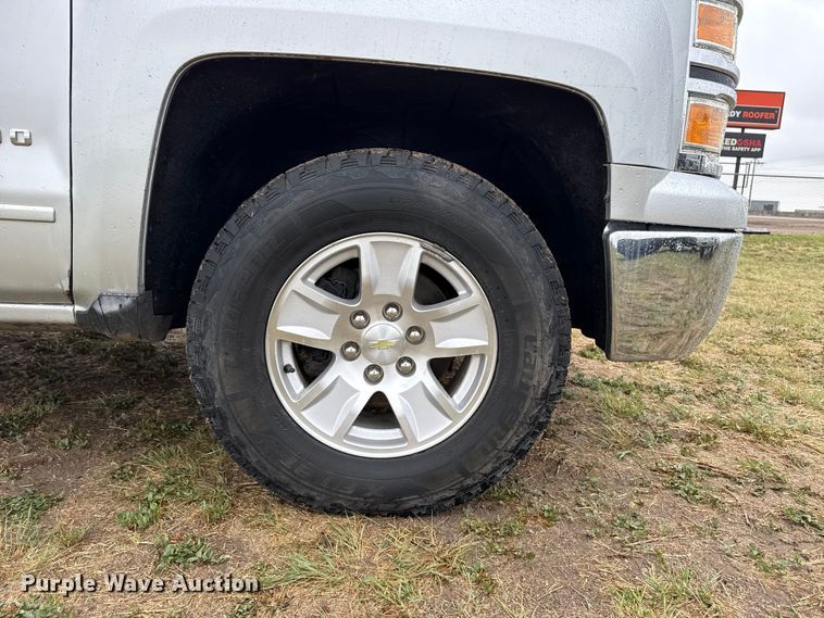 image for item FB6519 2015 Chevrolet Silverado 1500 Ext. Cab pickup truck