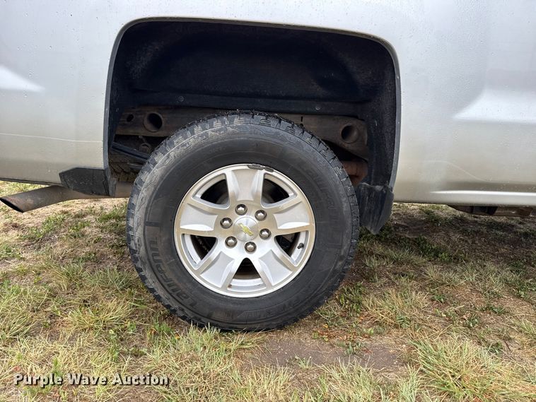 image for item FB6519 2015 Chevrolet Silverado 1500 Ext. Cab pickup truck