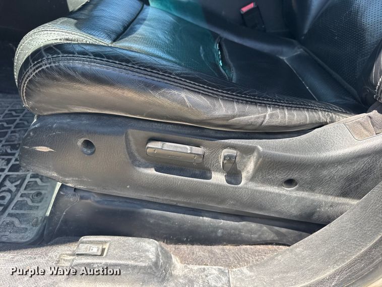 image for item FB7389 2003 Acura MDX SUV