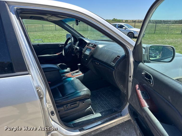 image for item FB7389 2003 Acura MDX SUV