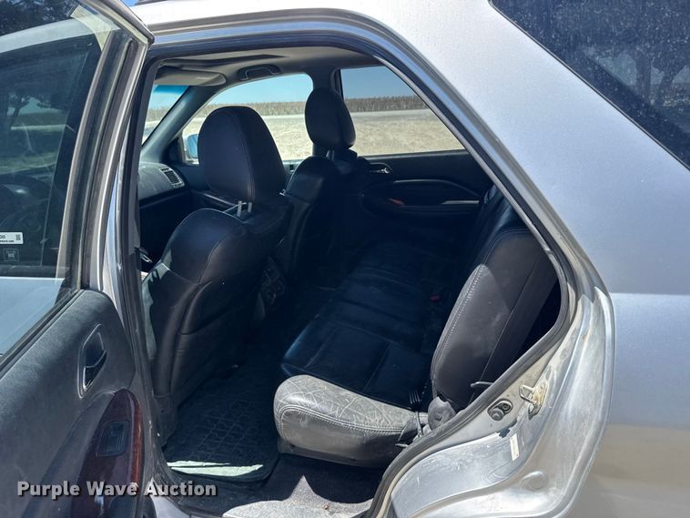 image for item FB7389 2003 Acura MDX SUV