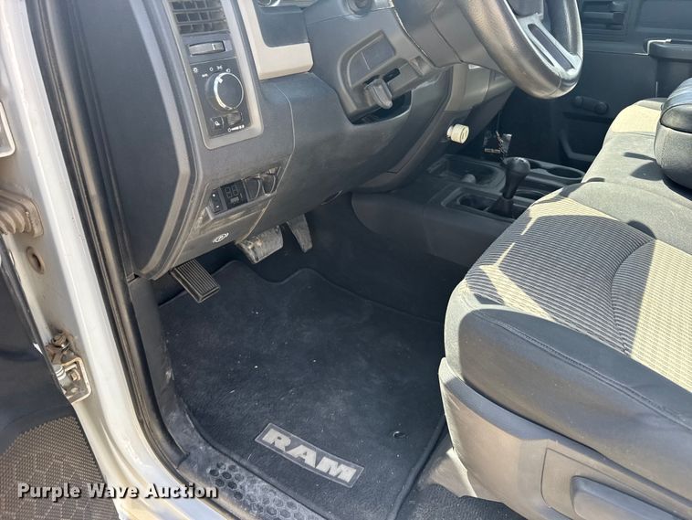 image for item FB7390 2011 Dodge Ram 2500 pickup truck