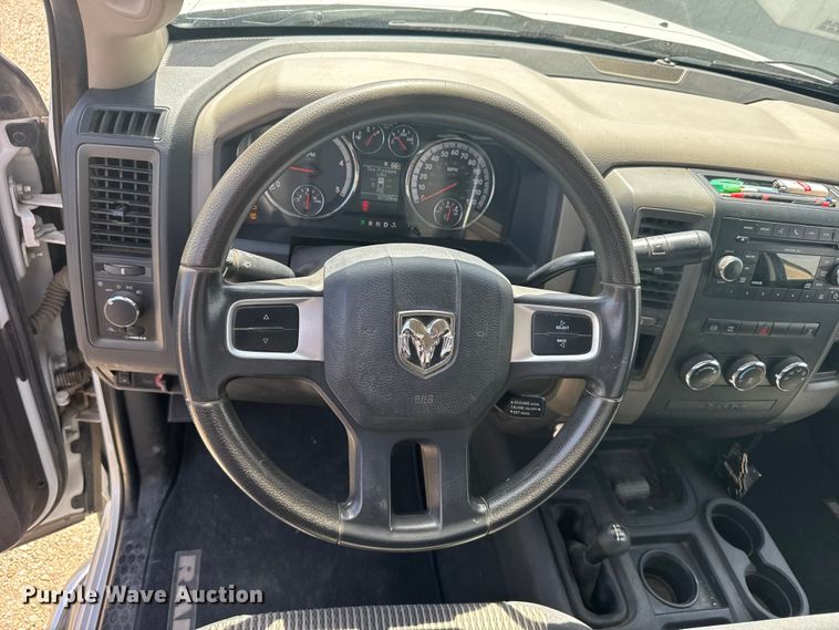 image for item FB7390 2011 Dodge Ram 2500 pickup truck