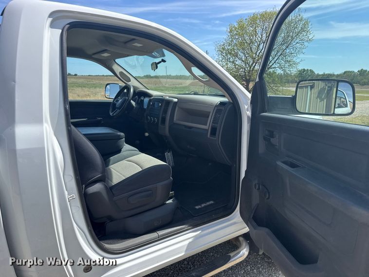 image for item FB7390 2011 Dodge Ram 2500 pickup truck