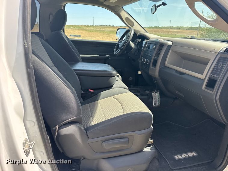 image for item FB7390 2011 Dodge Ram 2500 pickup truck