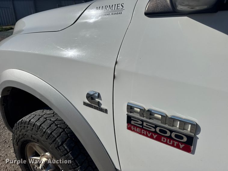 image for item FB7398 2012 Dodge Ram 2500 Crew Cab pickup truck