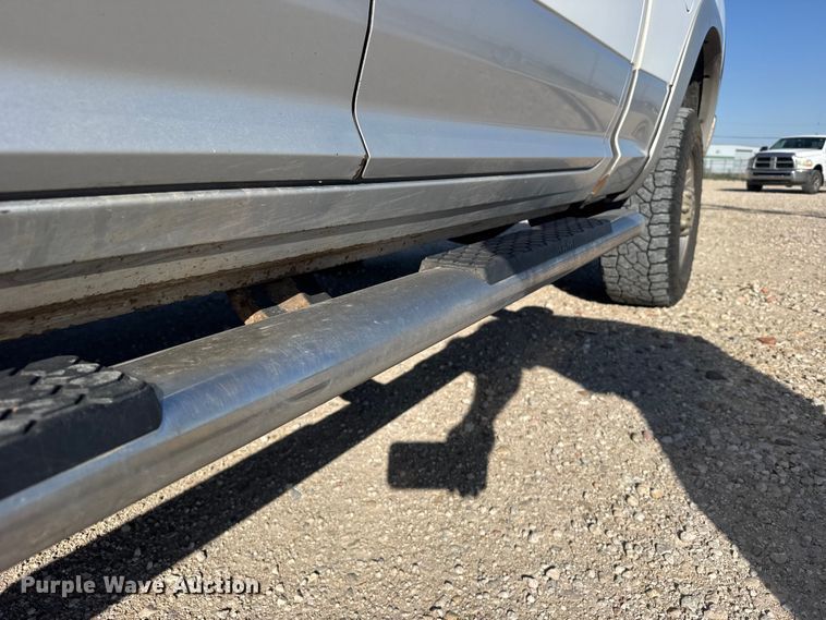 image for item FB7398 2012 Dodge Ram 2500 Crew Cab pickup truck