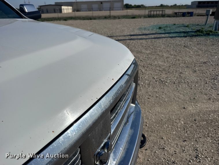 image for item FB7398 2012 Dodge Ram 2500 Crew Cab pickup truck