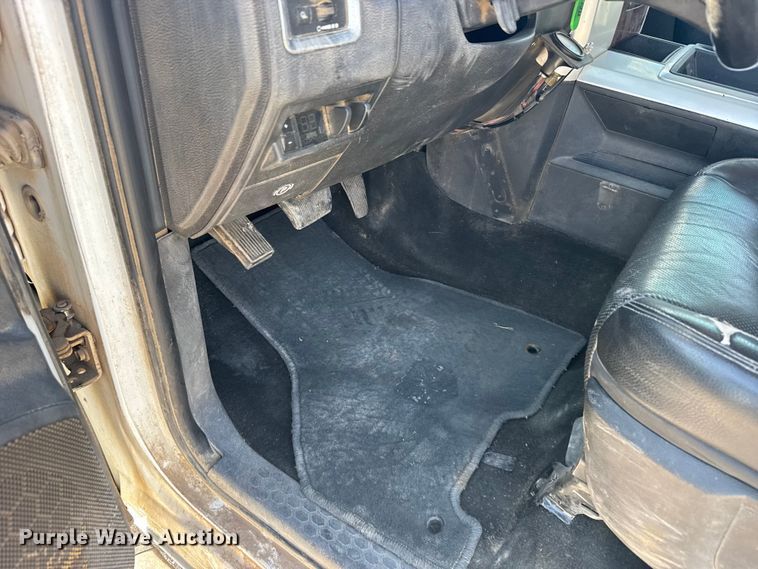 image for item FB7398 2012 Dodge Ram 2500 Crew Cab pickup truck