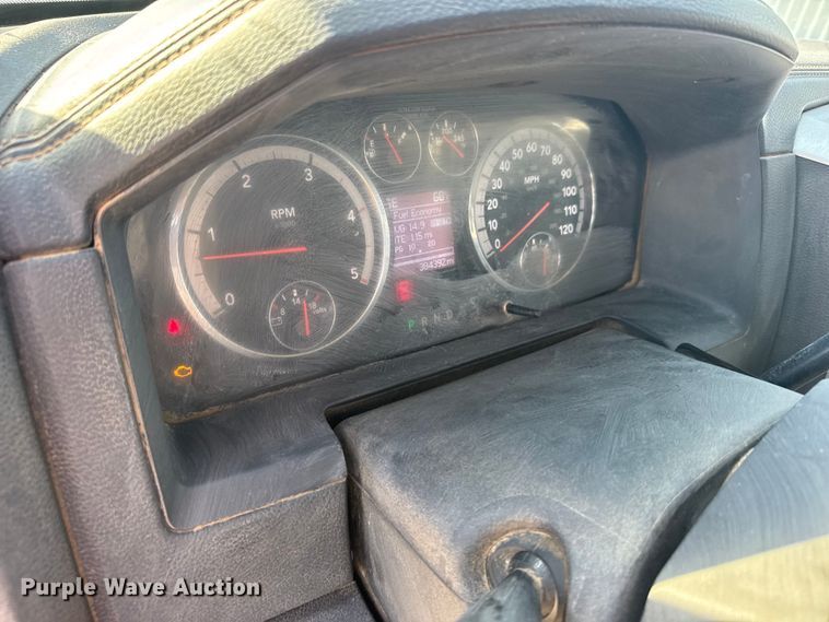 image for item FB7398 2012 Dodge Ram 2500 Crew Cab pickup truck