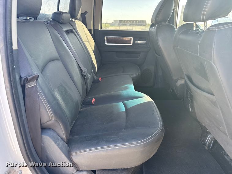 image for item FB7398 2012 Dodge Ram 2500 Crew Cab pickup truck