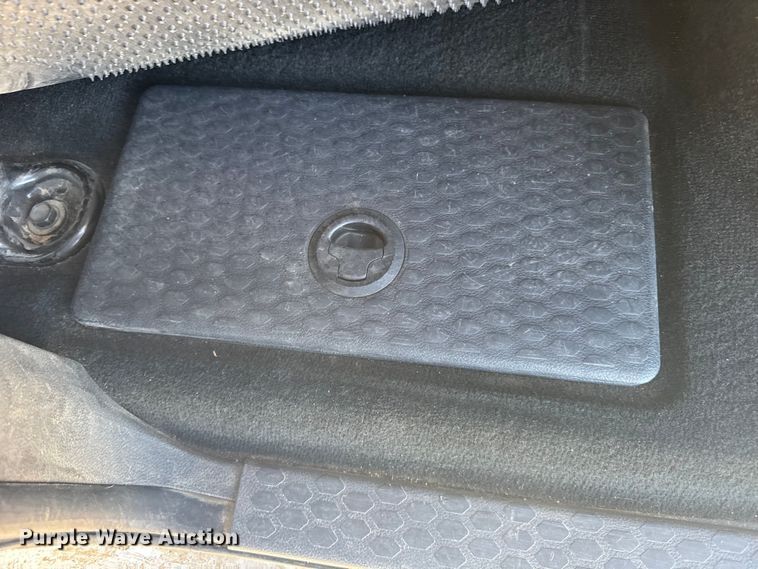image for item FB7398 2012 Dodge Ram 2500 Crew Cab pickup truck