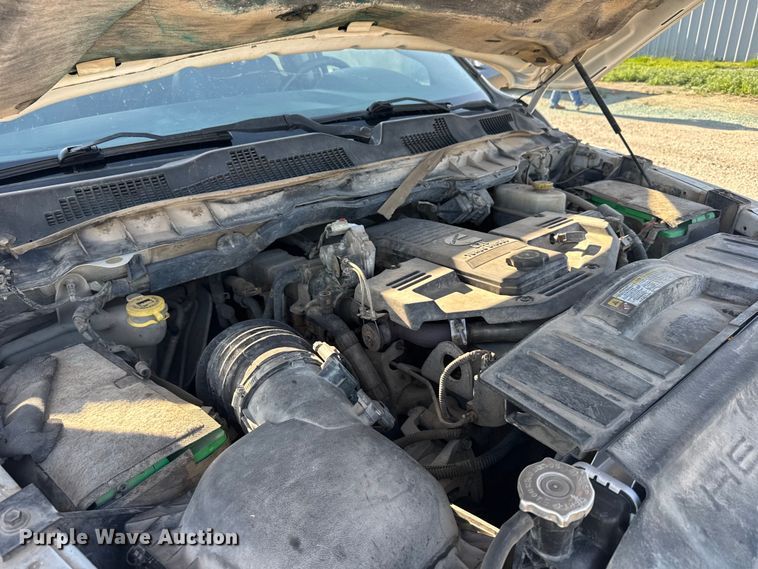 image for item FB7398 2012 Dodge Ram 2500 Crew Cab pickup truck