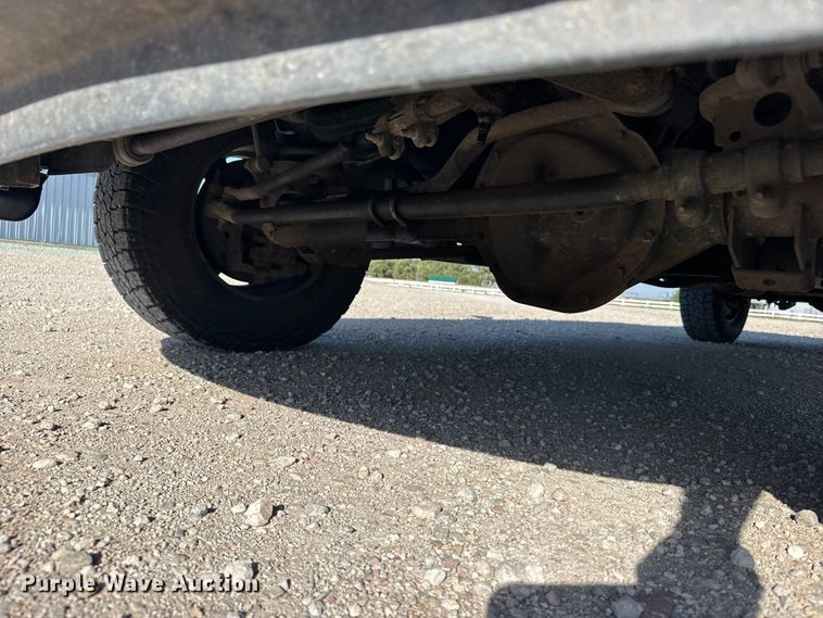 image for item FB7398 2012 Dodge Ram 2500 Crew Cab pickup truck