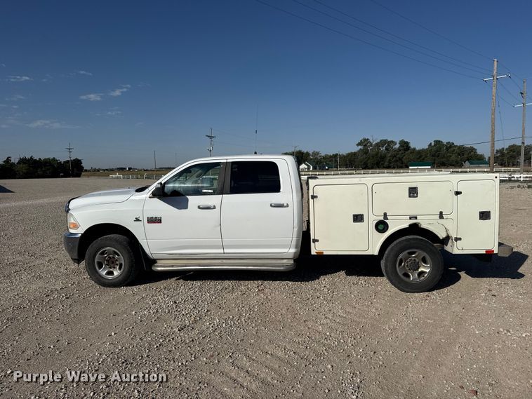 image for item FB7399 2012 Dodge Ram 2500 Crew Cab utility bed pickup truck