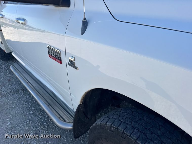 image for item FB7399 2012 Dodge Ram 2500 Crew Cab utility bed pickup truck