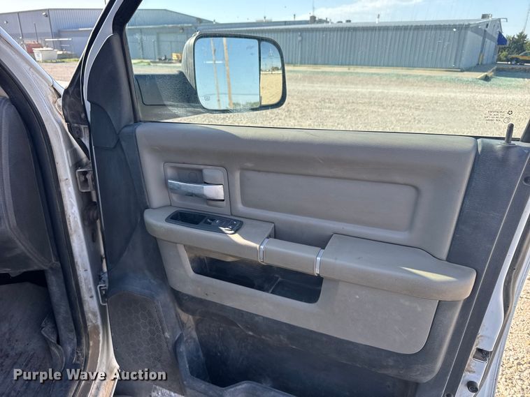 image for item FB7399 2012 Dodge Ram 2500 Crew Cab utility bed pickup truck