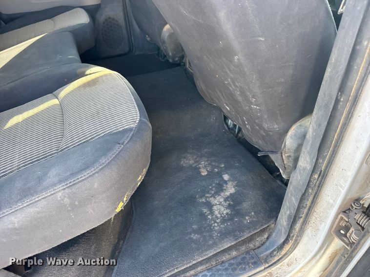 image for item FB7399 2012 Dodge Ram 2500 Crew Cab utility bed pickup truck