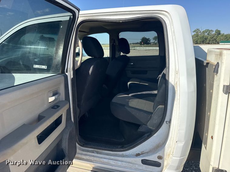 image for item FB7399 2012 Dodge Ram 2500 Crew Cab utility bed pickup truck