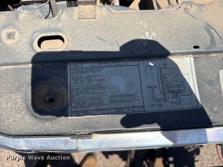 image for item FB7400 1986 Ford F250 pickup truck