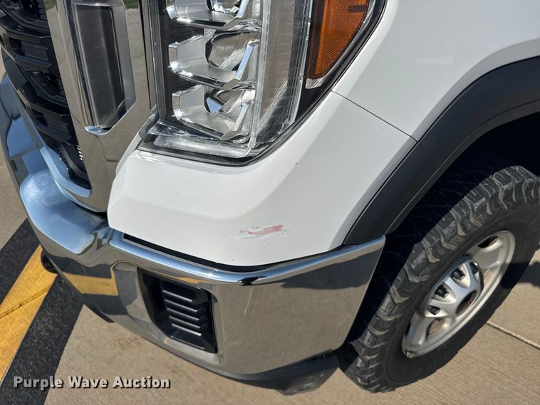 image for item FB7403 2023 GMC Sierra 2500HD Crew Cab utility bed pickup truck