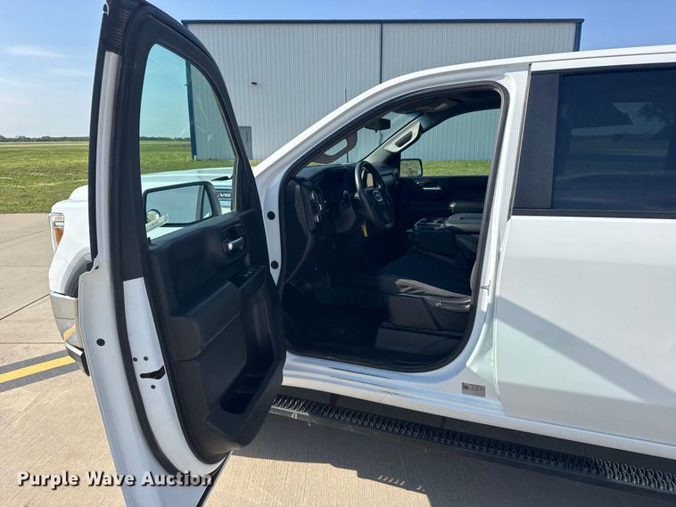 image for item FB7403 2023 GMC Sierra 2500HD Crew Cab utility bed pickup truck