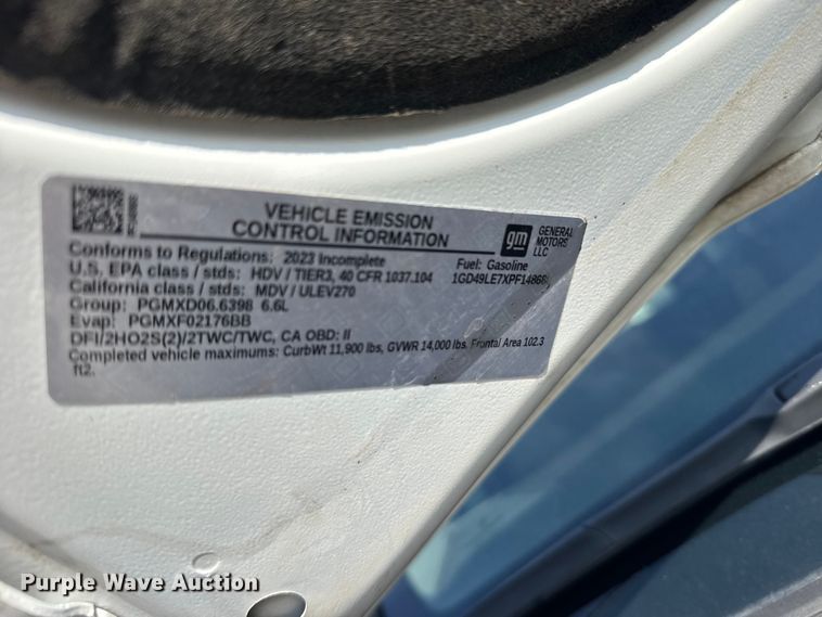image for item FB7403 2023 GMC Sierra 2500HD Crew Cab utility bed pickup truck