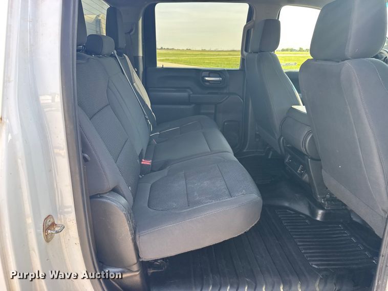 image for item FB7403 2023 GMC Sierra 2500HD Crew Cab utility bed pickup truck