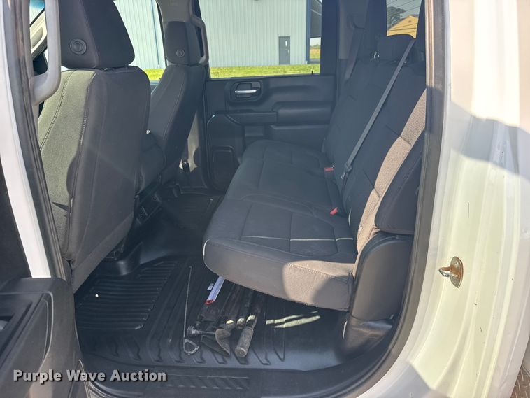 image for item FB7403 2023 GMC Sierra 2500HD Crew Cab utility bed pickup truck