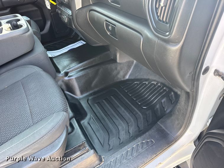 image for item FB7404 2023 Chevrolet Silverado 2500HD Crew Cab utility bed pickup truck