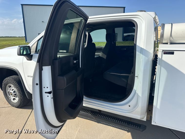 image for item FB7404 2023 Chevrolet Silverado 2500HD Crew Cab utility bed pickup truck