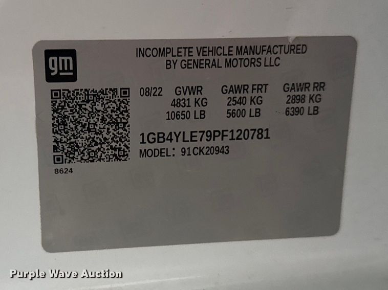 image for item FB7404 2023 Chevrolet Silverado 2500HD Crew Cab utility bed pickup truck