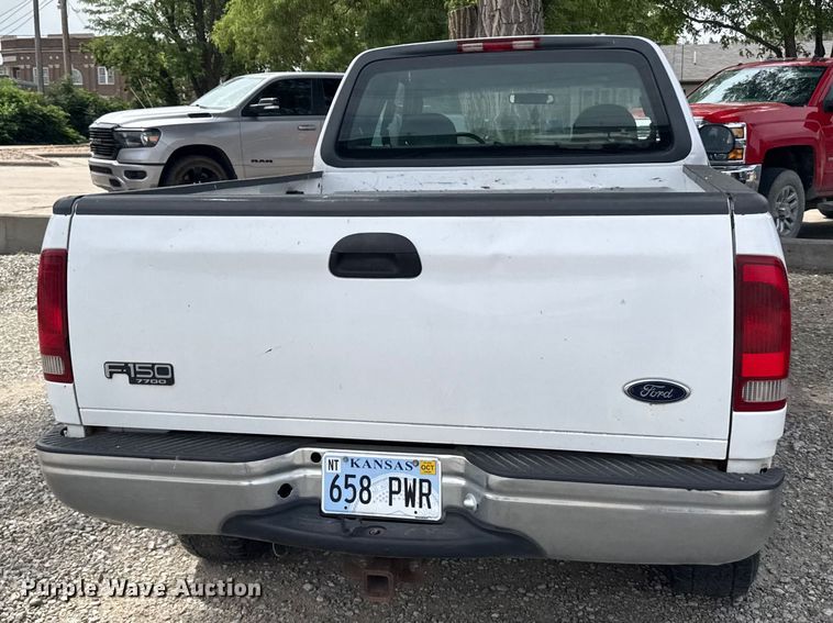 image for item FB7406 2001 Ford F150 Ext. Cab pickup truck