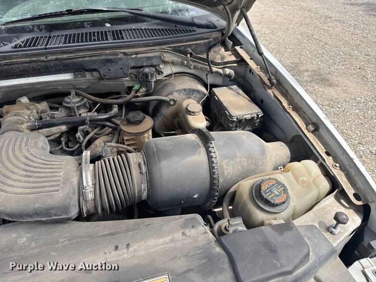 image for item FB7406 2001 Ford F150 Ext. Cab pickup truck