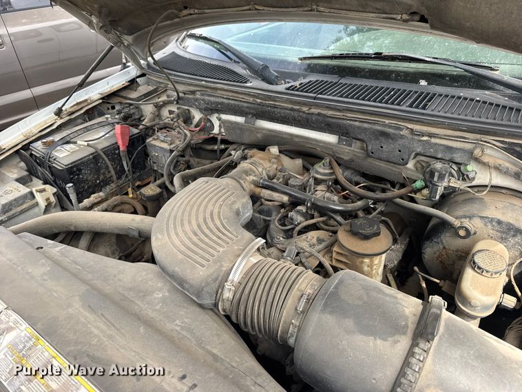 image for item FB7406 2001 Ford F150 Ext. Cab pickup truck