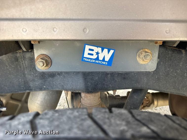 image for item FB7407 2021 Ford F-250 Crew Cab pickup truck