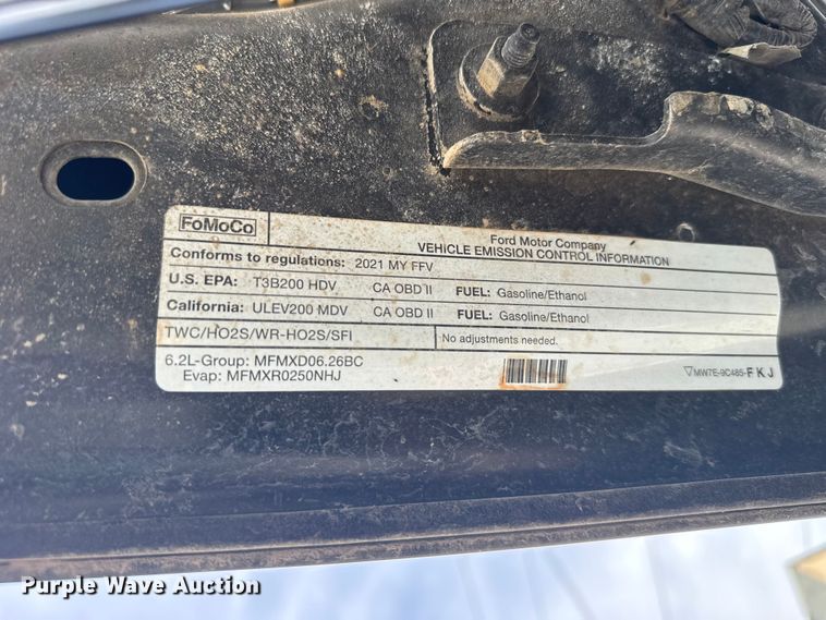 image for item FB7407 2021 Ford F-250 Crew Cab pickup truck