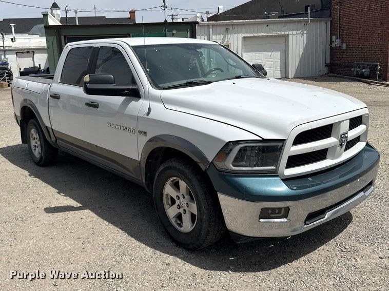 image for item FB7408 2012 Dodge Ram 1500 Crew Cab pickup truck