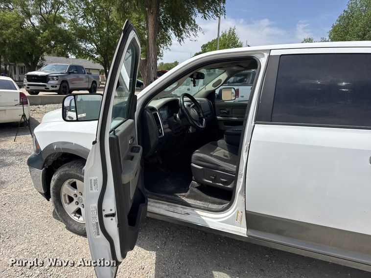 image for item FB7408 2012 Dodge Ram 1500 Crew Cab pickup truck