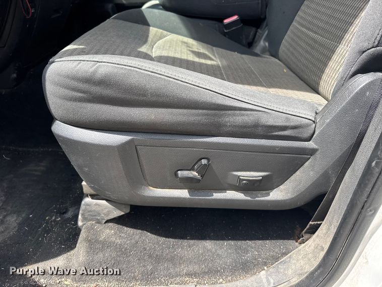 image for item FB7408 2012 Dodge Ram 1500 Crew Cab pickup truck